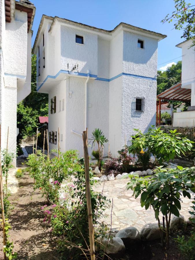 Flower House Khorevtón Ngoại thất bức ảnh